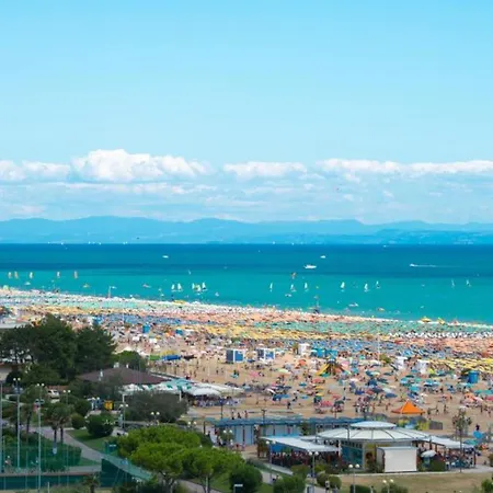 Relaxing 150m From The Sea - Beahost Апартаменты Бибионе